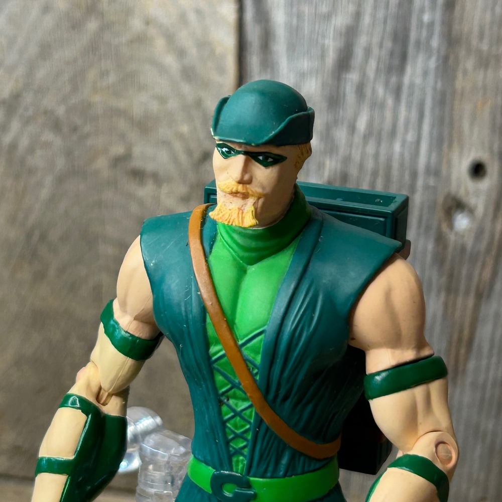 DC Direct Green Arrow Action Figure 2005 DC Comics Oliver Queen Green w/ Stand